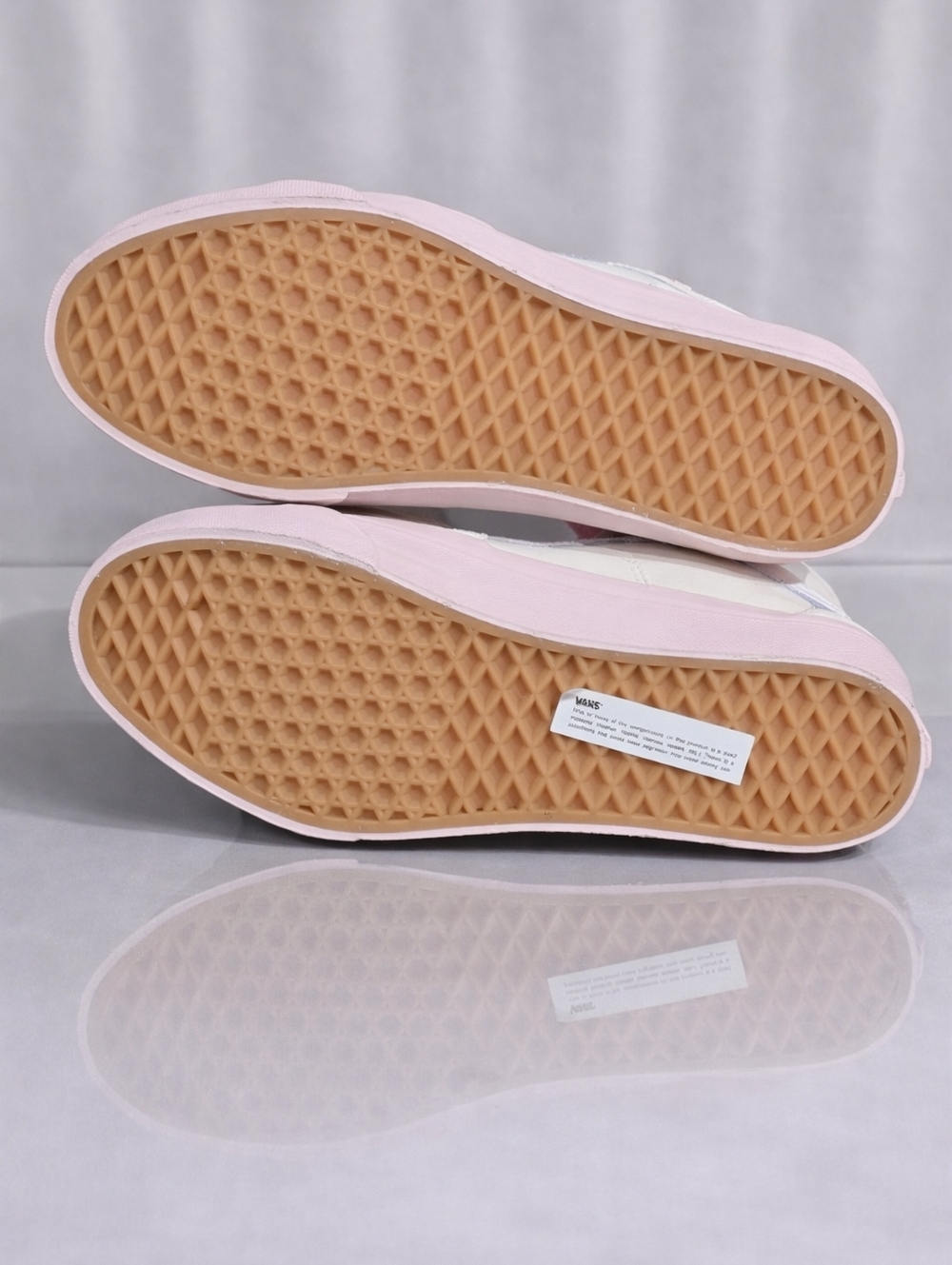 Vans Sk8-Hi Tapered – White / Light Pink Sole Multiple Sizes Available - Picture 4 of 6